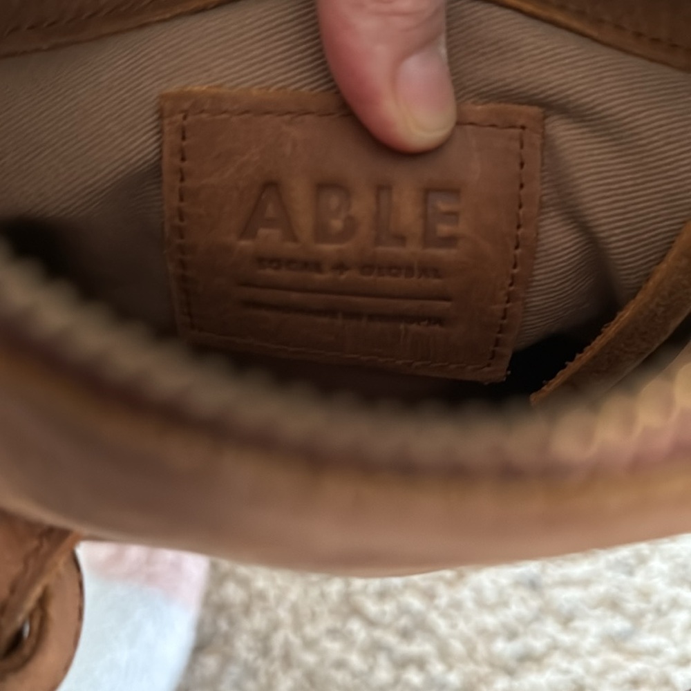 Abel Rachel Signature Crossbody - Picture 4 of 5